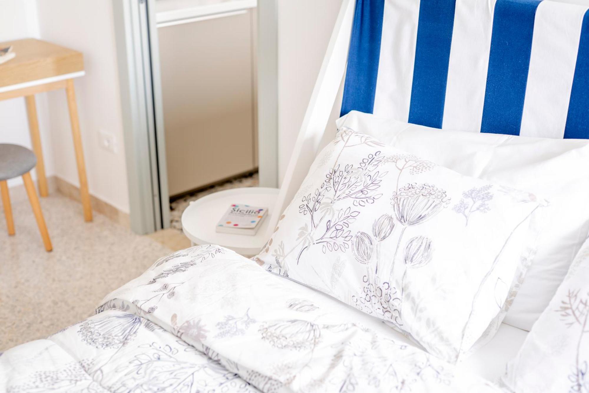 Eos Serenity Suites Συρακούσες Δωμάτιο φωτογραφία